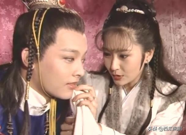 平儿软语救贾琏,平儿红楼梦精彩视频