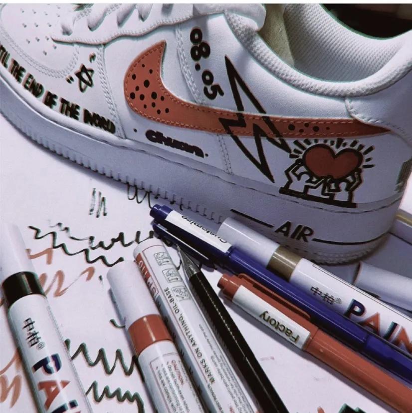 烂大街小白鞋还能穿吗,烂大街小白鞋还有吗