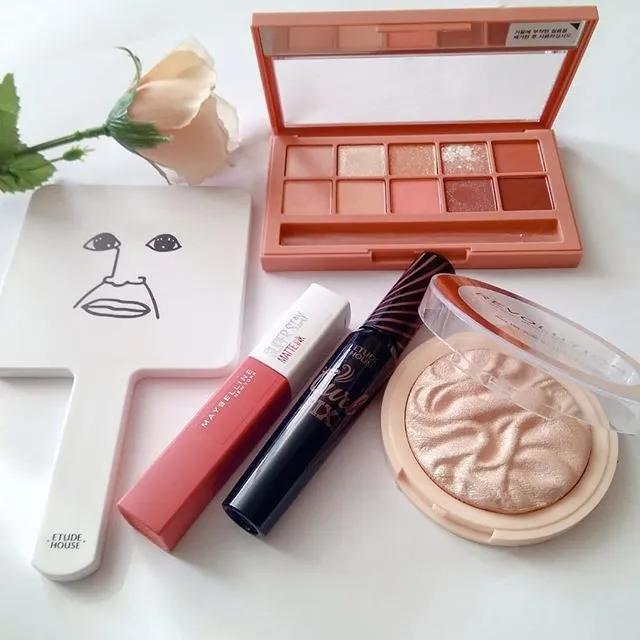 口红不沾口罩,不粘口罩的口红才是优秀的口红