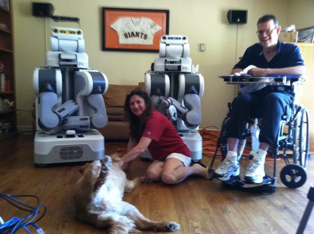 特写|当硅⾕CFO成为瘫痪的哑巴