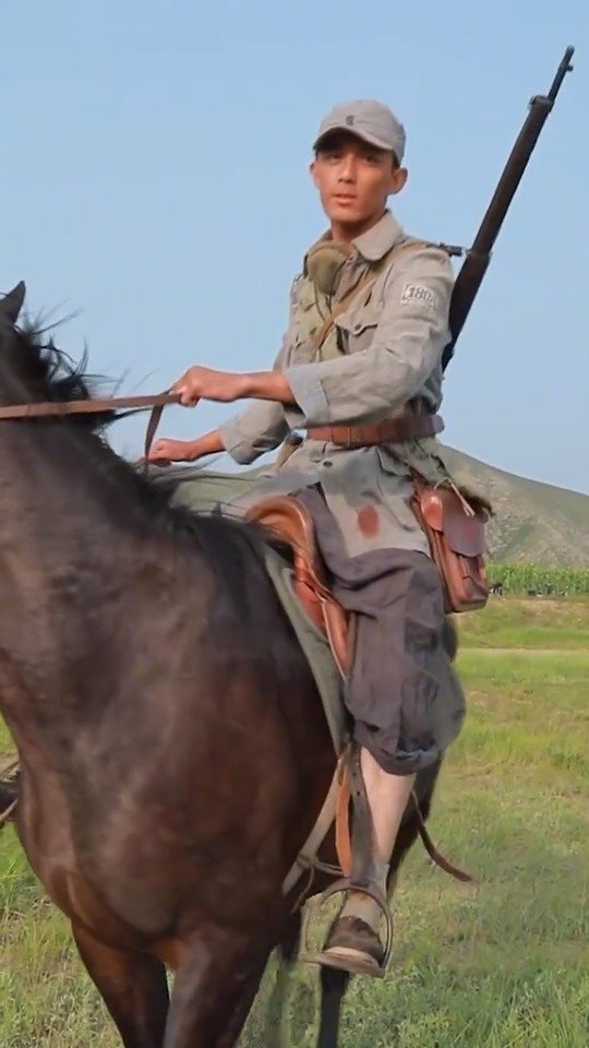 吴京打直升飞机,吴京被打电影