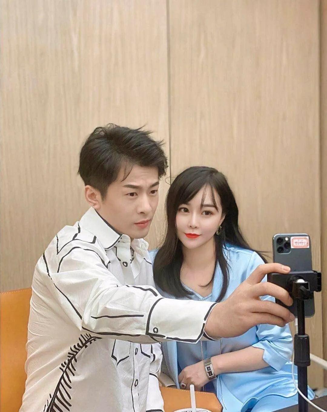 辛巴和徒弟猫妹妹最新直播消息,辛巴徒弟猫妹妹怎么样了