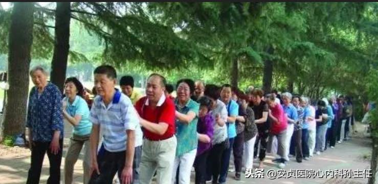 央视辟谣长期喝醋的好处,辟谣喝醋能降血压