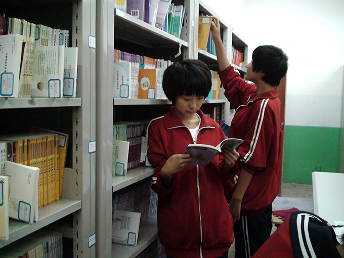 用爱托起明天的太阳—北票市桃园初级中学创建品牌学校纪实