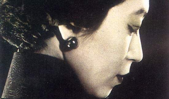 张爱玲人间至味,张爱玲茉莉花香解读