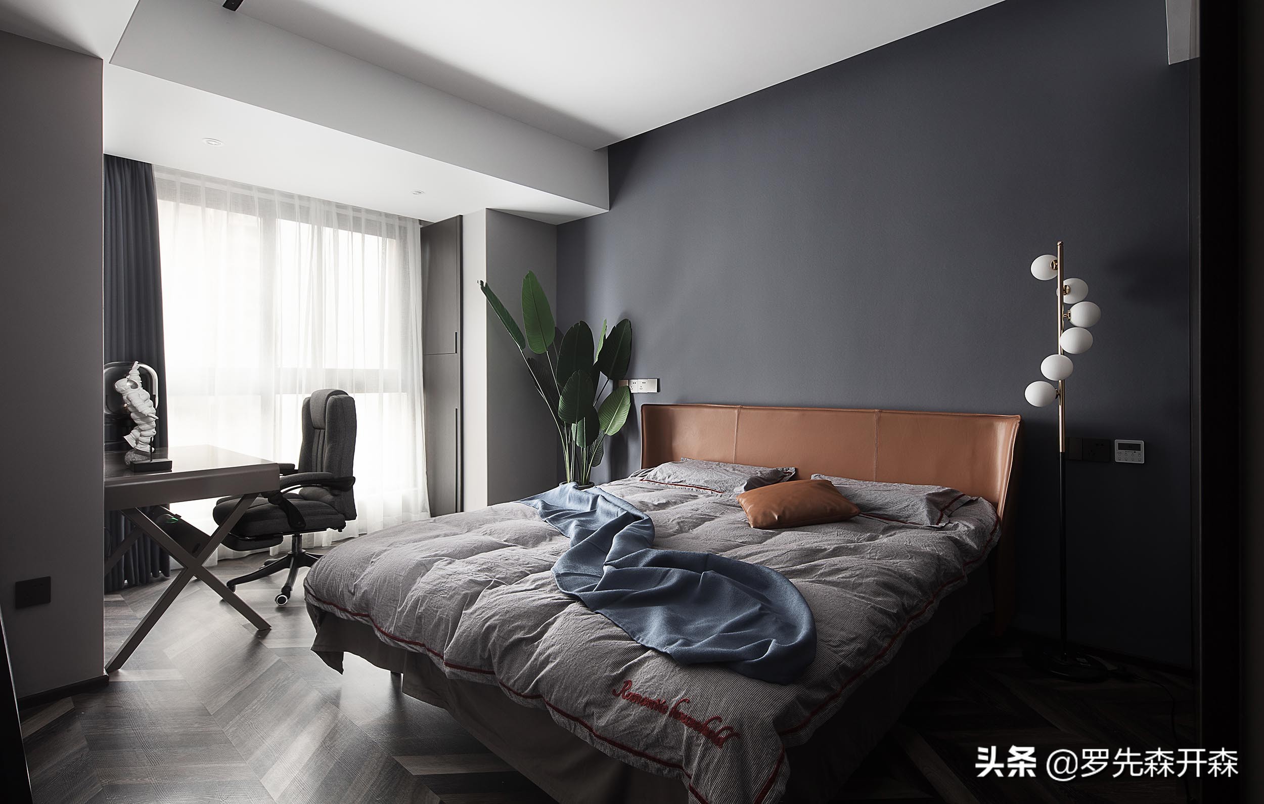 135㎡简约时尚住宅设计；初见优雅静谧，久处相素静好