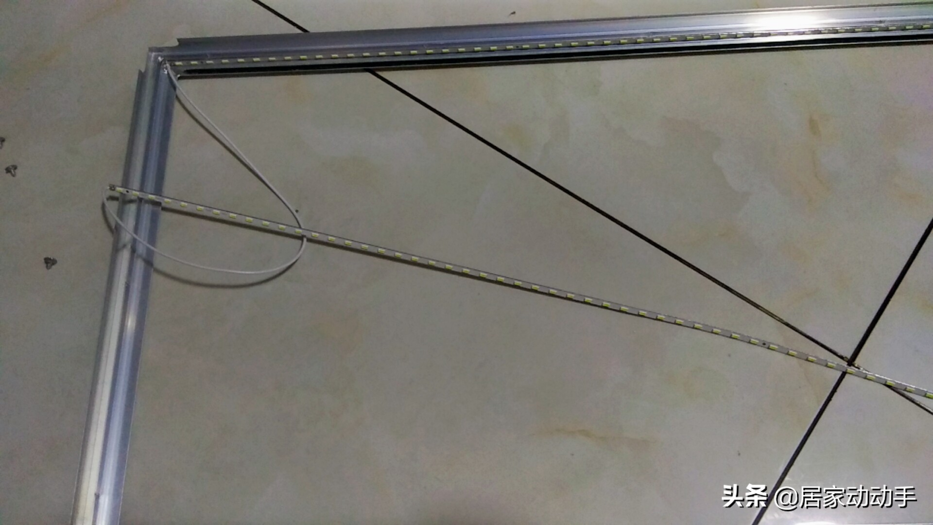 厨房吊顶灯维修,卫生间集成吊顶灯修理