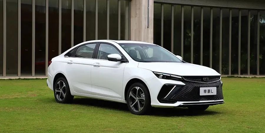 本田飞度配置低到什么程度,一辆车能简配到什么程度