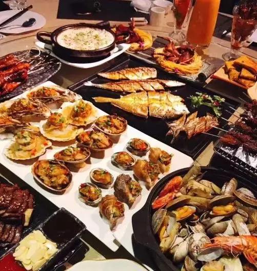 烧烤也能红遍金钻广场一条街,长春烧烤最有特色的烧烤店