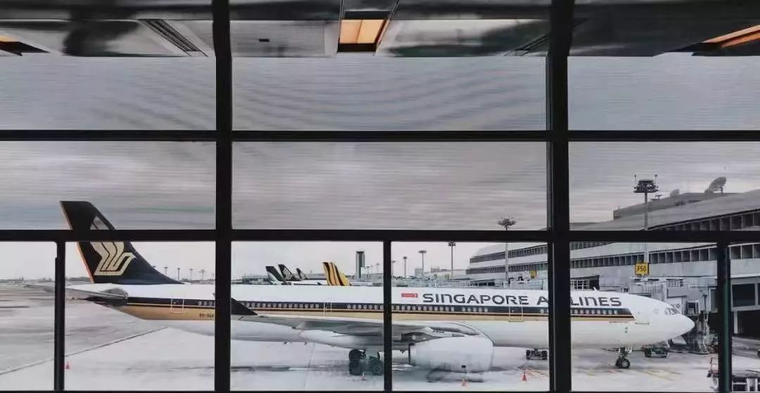 买头等舱可以享受贵宾厅吗,商务舱需要买贵宾厅休息室吗