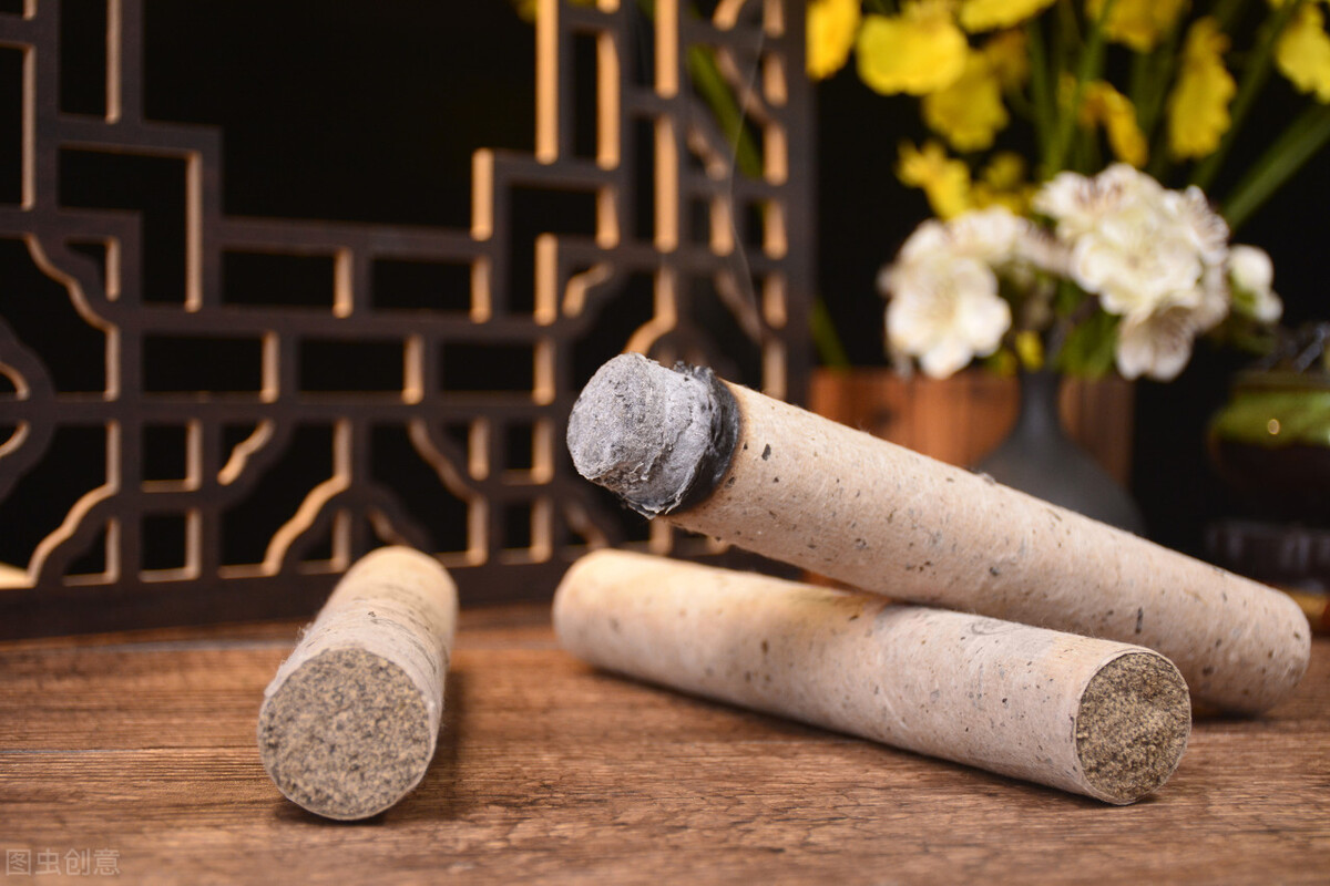 选艾条选什么样的好,五年艾条和三年艾条哪个好