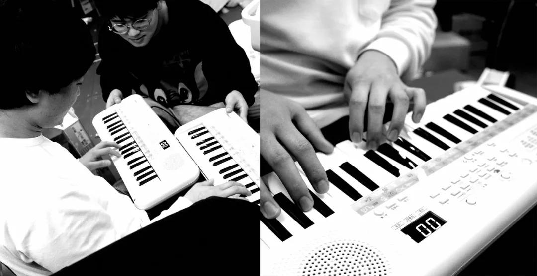 雅马哈出了台400元的电子琴!小孩、大人弹得停不下来