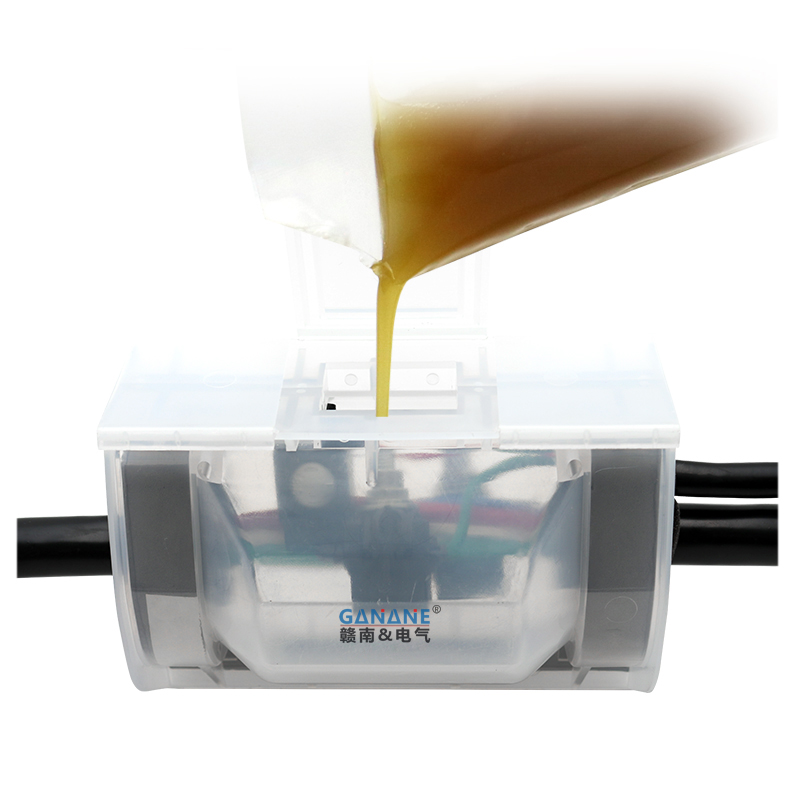 GANANE电子电工：论灌胶防水接线盒在光伏行业的作用