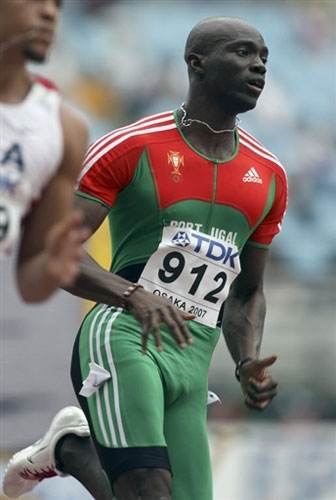 c罗百米能到10秒以内吗,c罗百米成绩是多少