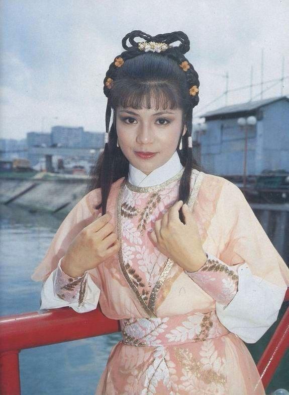 6位绝美女星个个伉俪情深：有为去世4年丈夫生女，有余生不再嫁