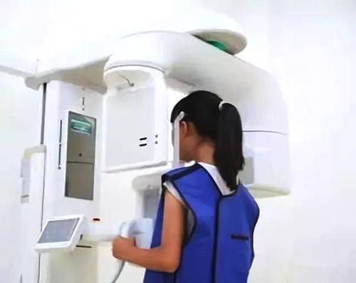 口腔诊所不拍牙片靠谱吗,不拍片就种植牙靠谱吗