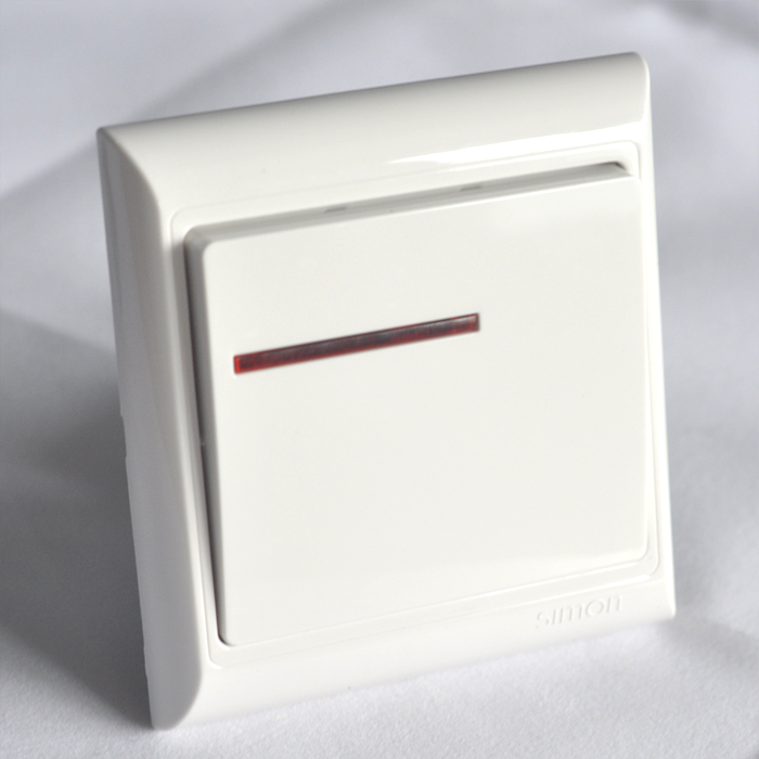 电灯关了之后一闪一闪有危险么,电灯关闭后仍然发出微光