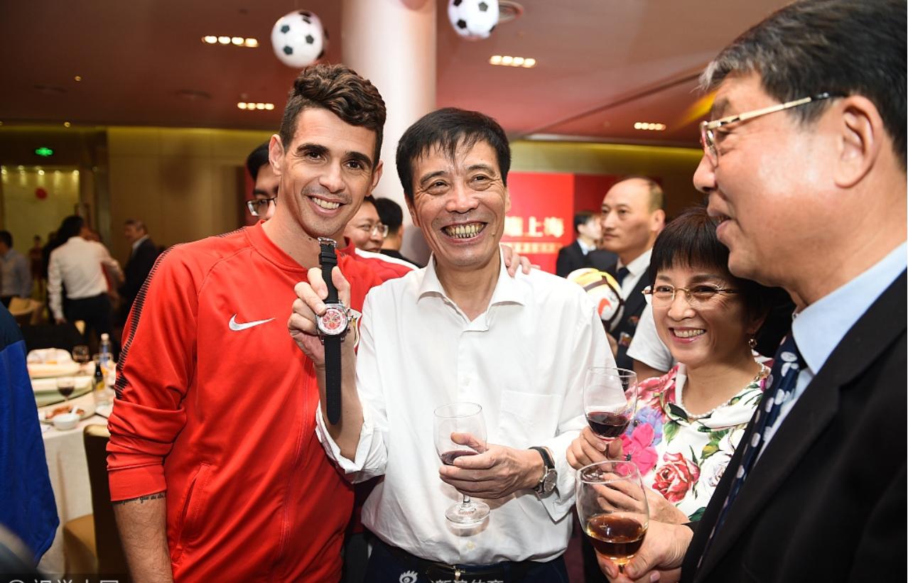 上海上港庆功宴视频,上港聚餐