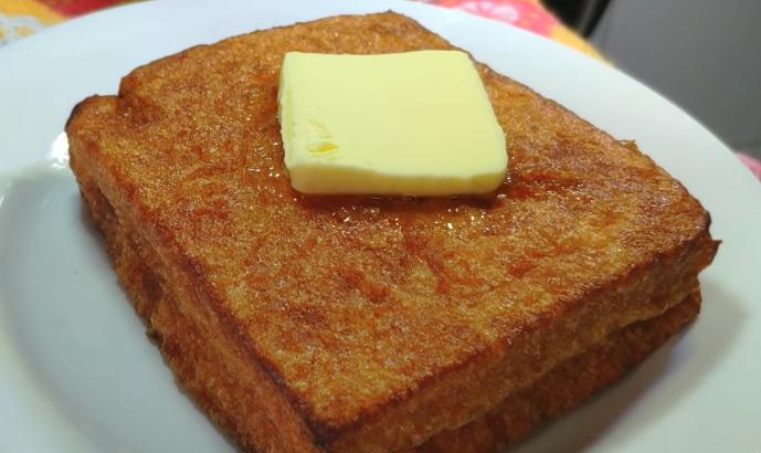 港式茶餐厅沙嗲牛肉西多士,吃老式港式早茶西多士