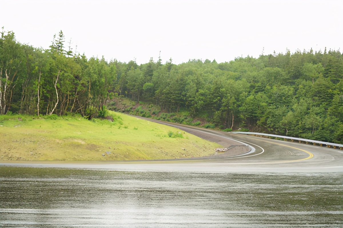 加拿大汉密尔顿旅游景点,卡伯特公路
