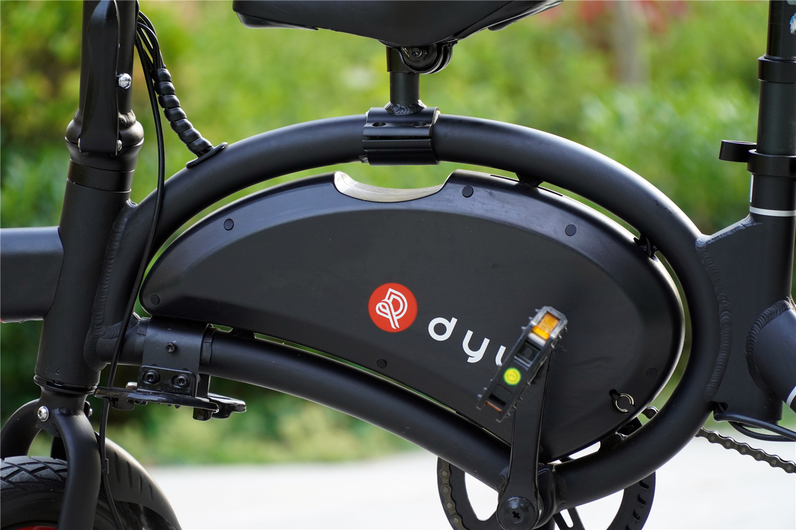 窃格瓦拉的天敌！智能出行更安全，大鱼电动车走进我的生活