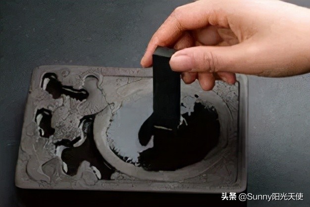 什么?再也不用再花时间磨墨?也不用担心墨汁变臭了?