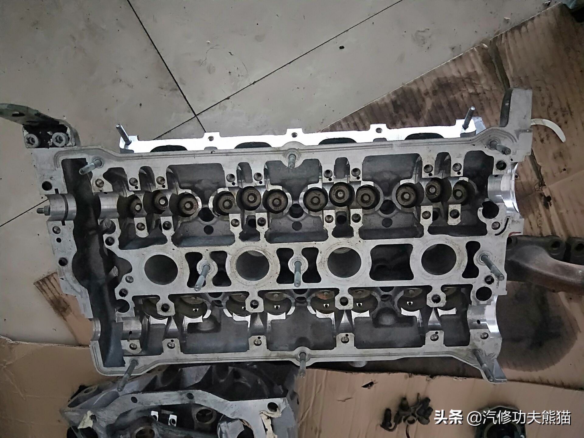 奥迪a61.8发动机大修费用,老款奥迪a6六缸发动机大修全过程