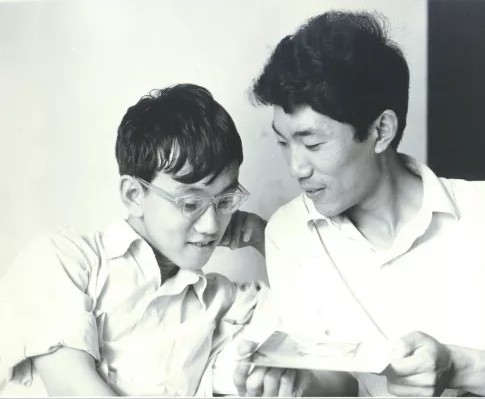 年少成名是件好事吗,年少出名是好事吗