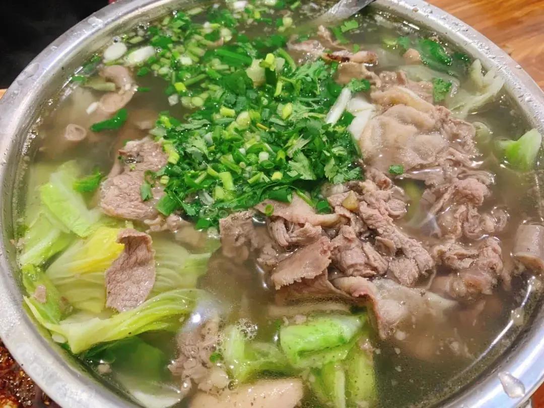 乐山古镇有哪些好吃的 (乐山攻略一日游古镇)