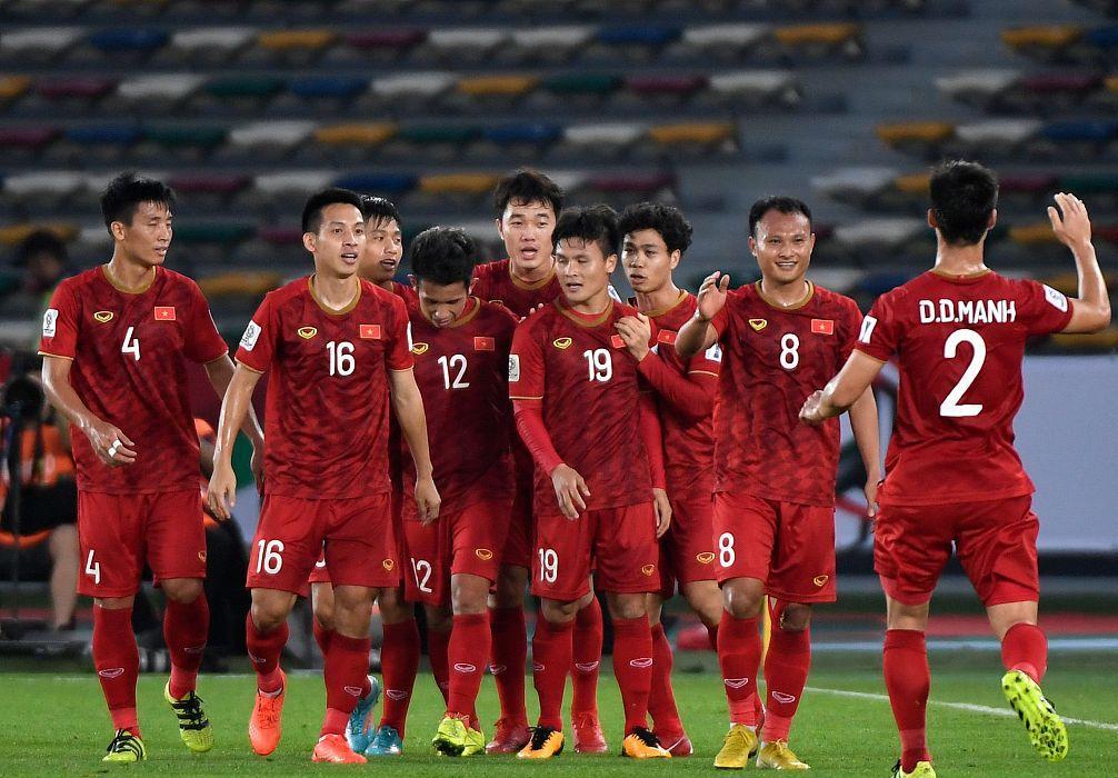 40强赛乌兹别克下两场和谁打,40强赛乌兹别克斯坦