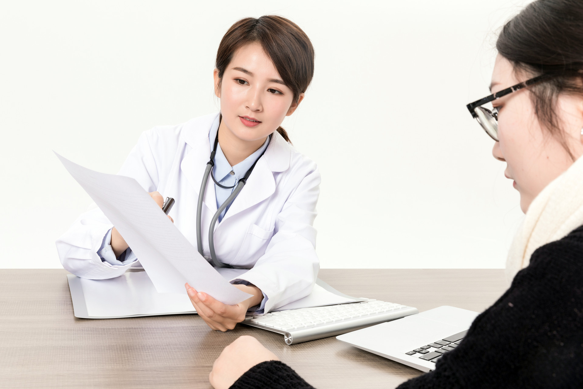 得了尖锐性湿疣如何快速治好,尖锐性湿疣怎么治疗不容易复发