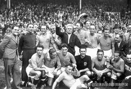 足球战术与阵容讲解,足球战术部分解析