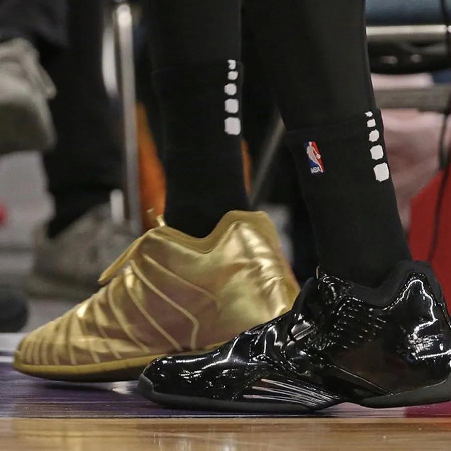 白马长枪麦迪集锦,阿迪达斯麦迪新鞋曝光