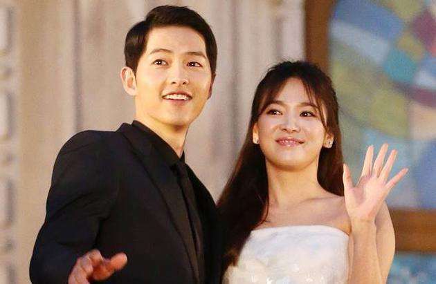 韩国D社连续6年开年大料中断，金希澈恋情公开后道歉，网友不买单