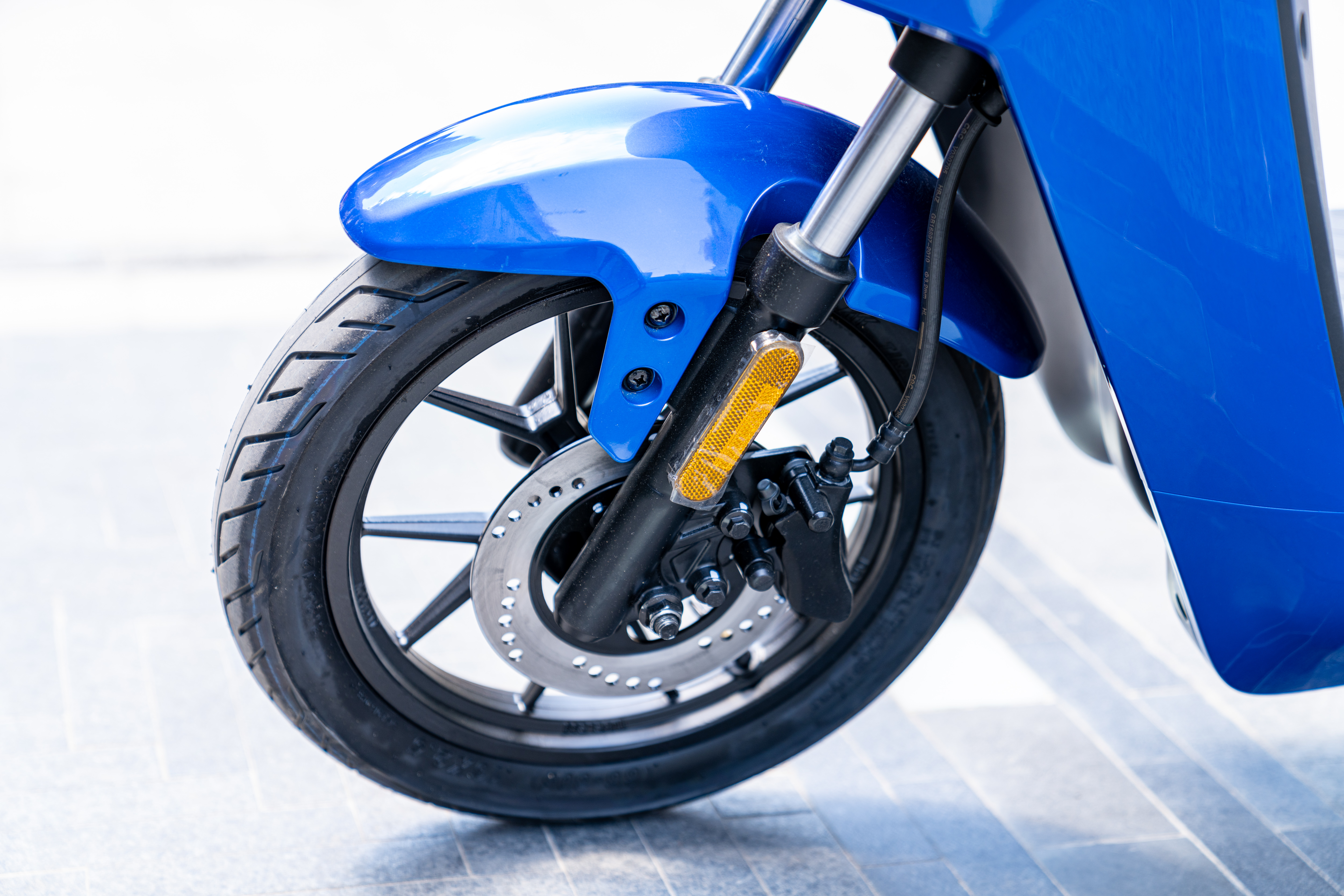 小牛新国标mqi2价格,小牛电动mqi2绿标和黄标的区别