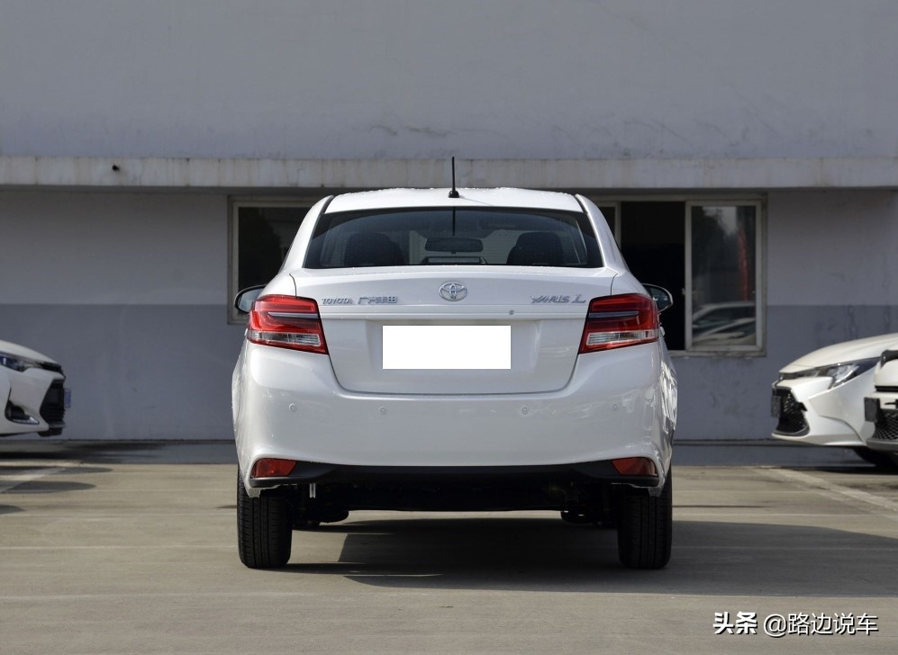 丰田致享真实车主吐槽优缺点,落地9万的丰田