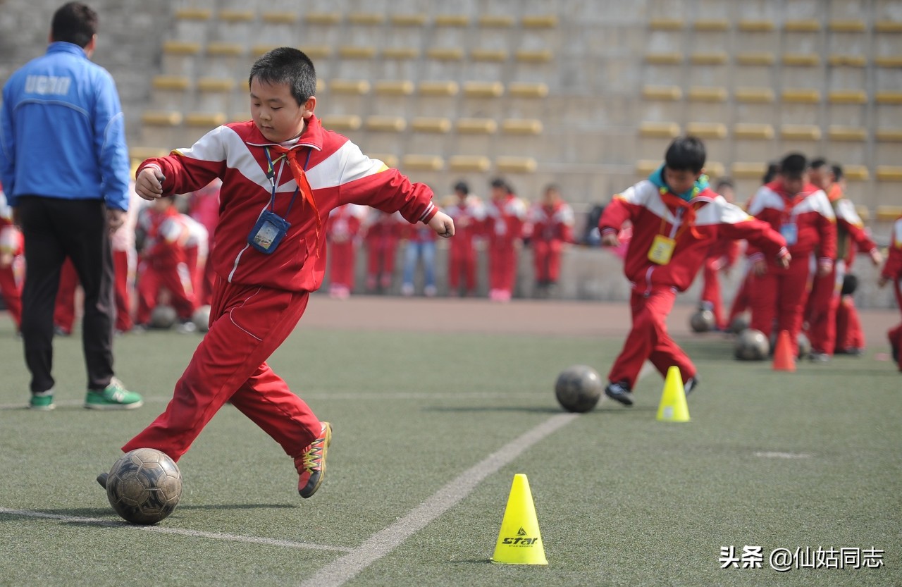 王健林以前谈足球和现在谈足球,王健林谈以前的足球