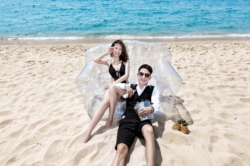 铂爵旅拍李诞的女搭档是谁,和李诞拍铂爵旅拍的人是谁