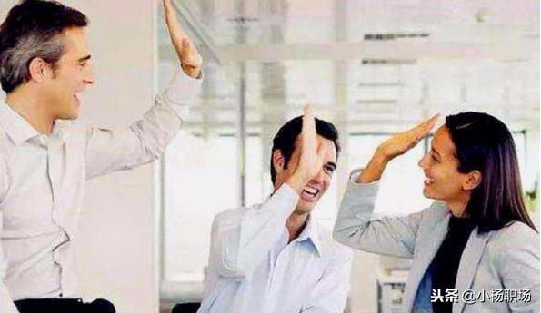 故意和领导对着干的员工怎么处理,在工厂别人针对你怎么办