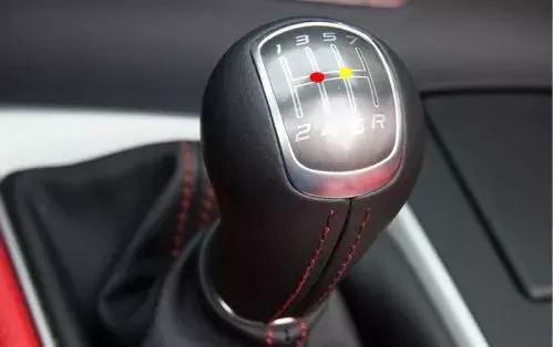 油价迎两连涨,油价将进入“三连涨”