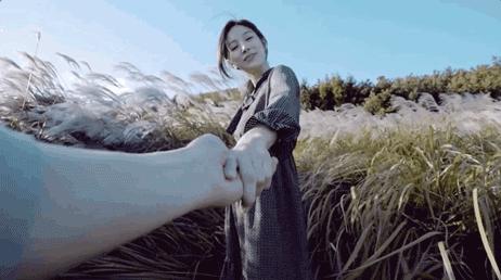 “韩国张钧甯”比基尼照爆红全网，成新任整容模板