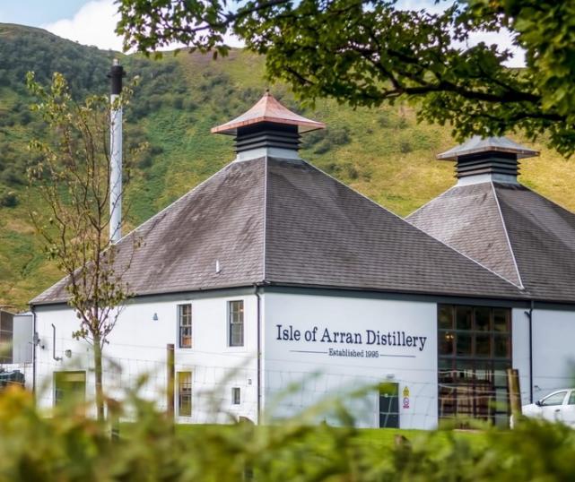 鉴定真粉时间到，来给你心爱的酒厂想句广告语吧