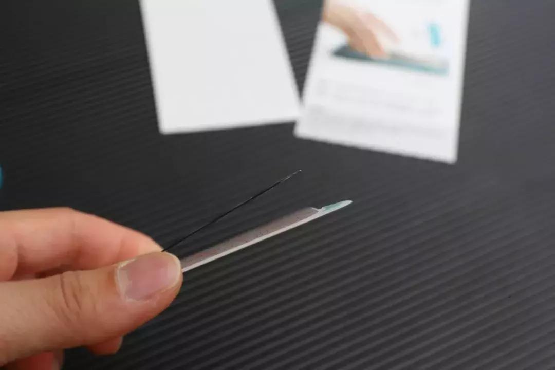 苹果手机透光率最好的钢化膜评测,iphone钢化膜到底哪种膜最好