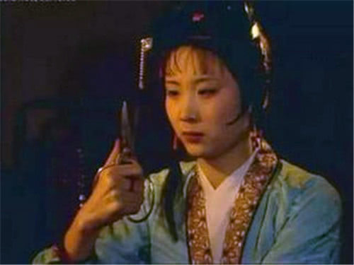 红楼四大丫鬟各具其妙，其中三个都出自贾母手下！