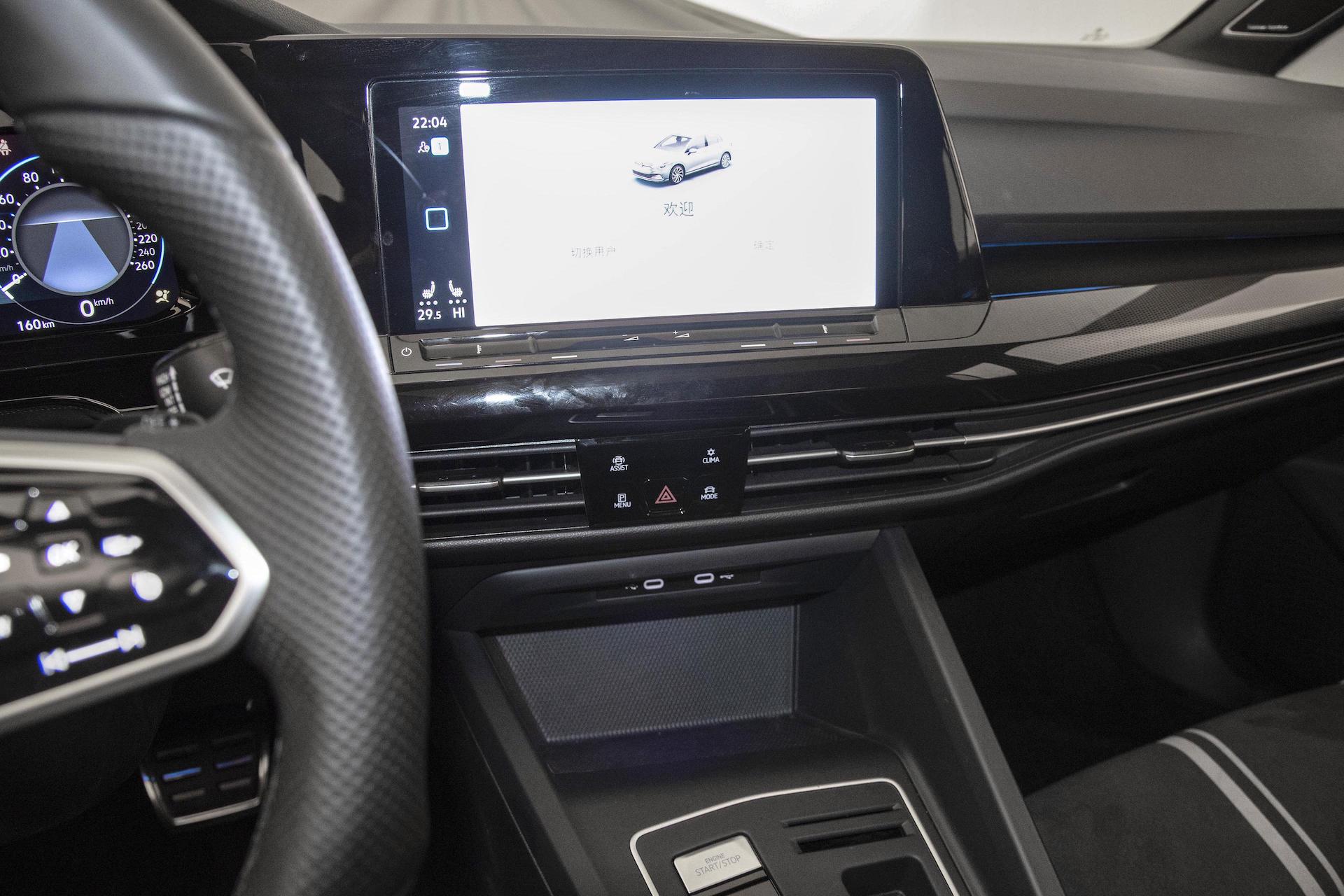 好看就不说了,还这么好开,体验大众高尔夫:一代更比一代强