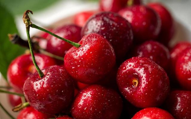 几十块一箱的车厘子,水果樱桃和车厘子是一样的吗