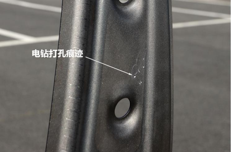 博瑞抗扭强度,吉利博瑞极限8吨重压测试