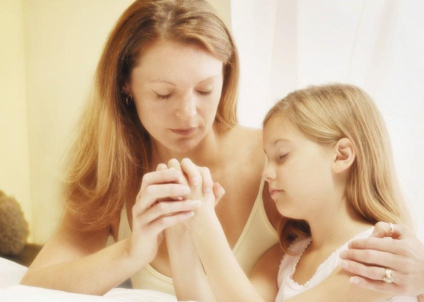 小孩子执拗怎样正确引导孩子成长,孩子太懂事真的好吗