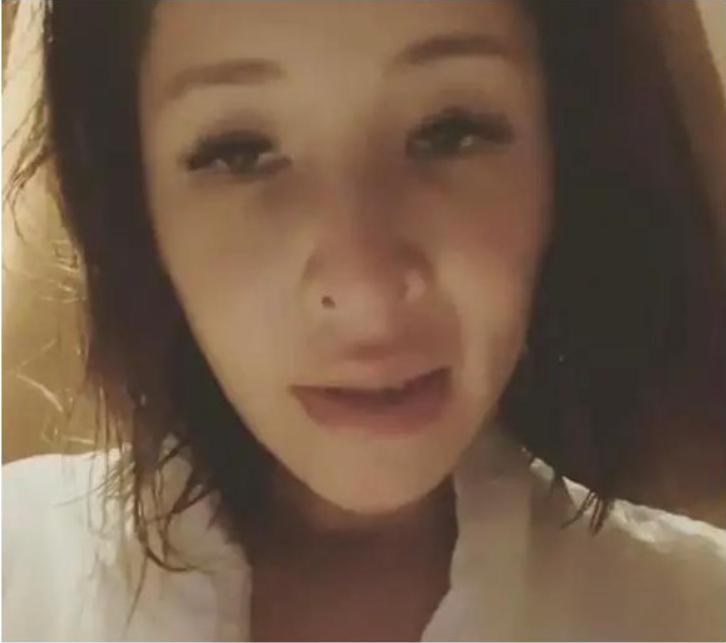 事业巅峰为爱出国、从此风光不再,17任小男友带给天后的皆是消耗