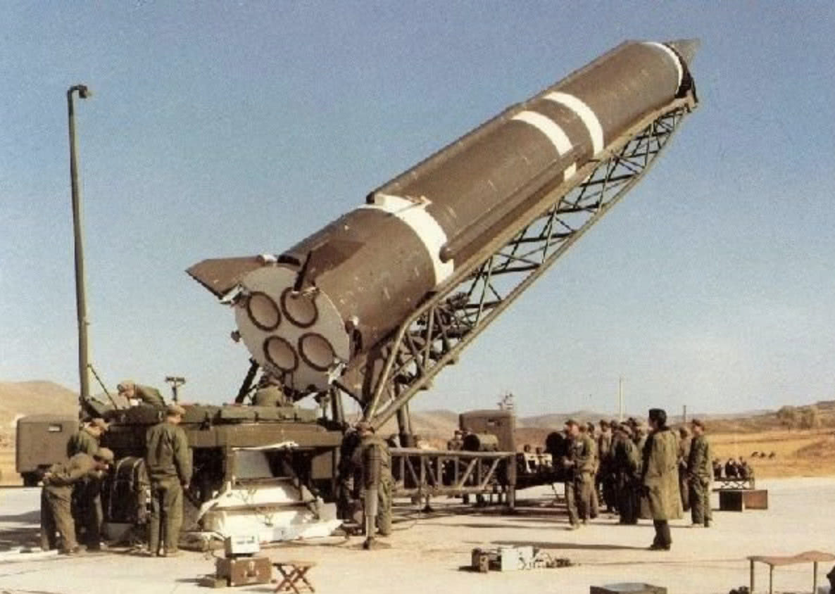 1987年中国卖给沙特36枚导弹，却不给自主发射权，是何缘故？